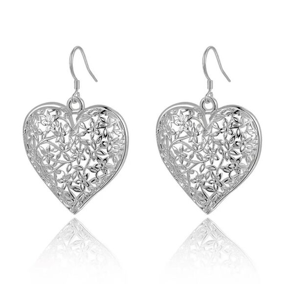 The Vintage Heart oversized drop earrings in Tibetan Silver - Picture 1 of 5